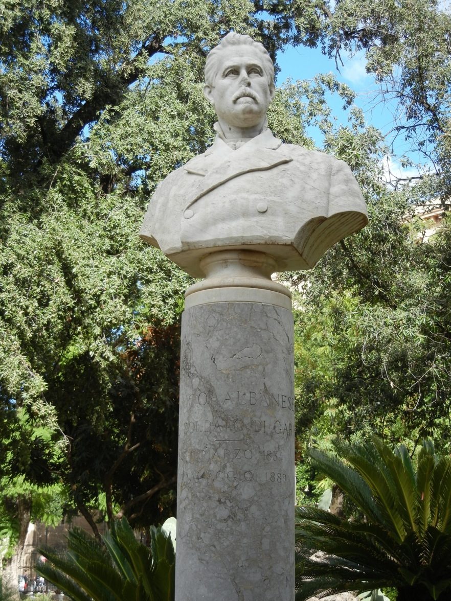 Enrico%20Albanese%27s%20bust%2C%20Palermo%201.JPG